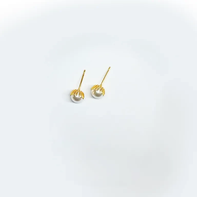 Pearl necklace set gallery view 4
